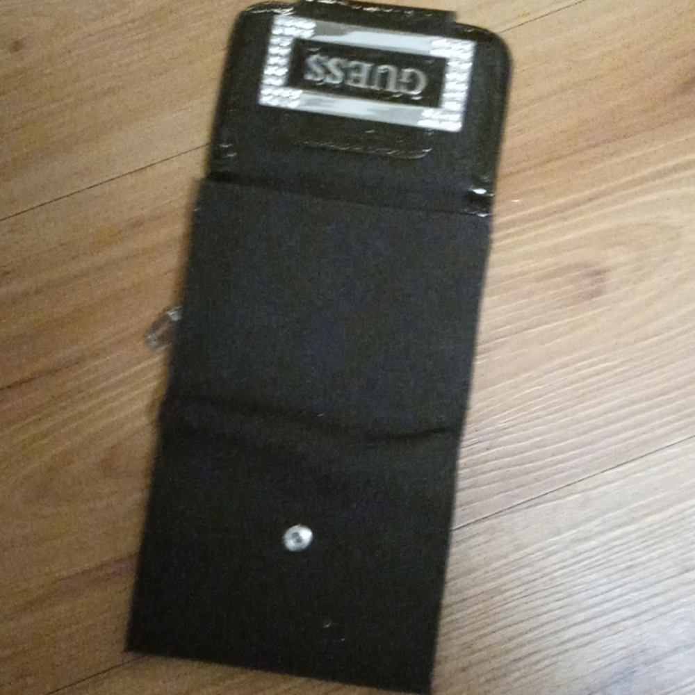 Guess wallet - Picture 3 of 3